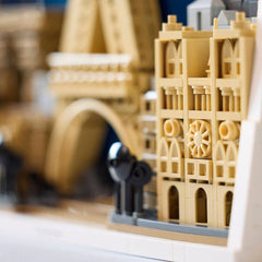 LEGO® - Paris, orasul iubirii