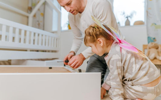 Mobilier din Lemn Masiv pentru Odaia Copilului: Confort si Imaginatie