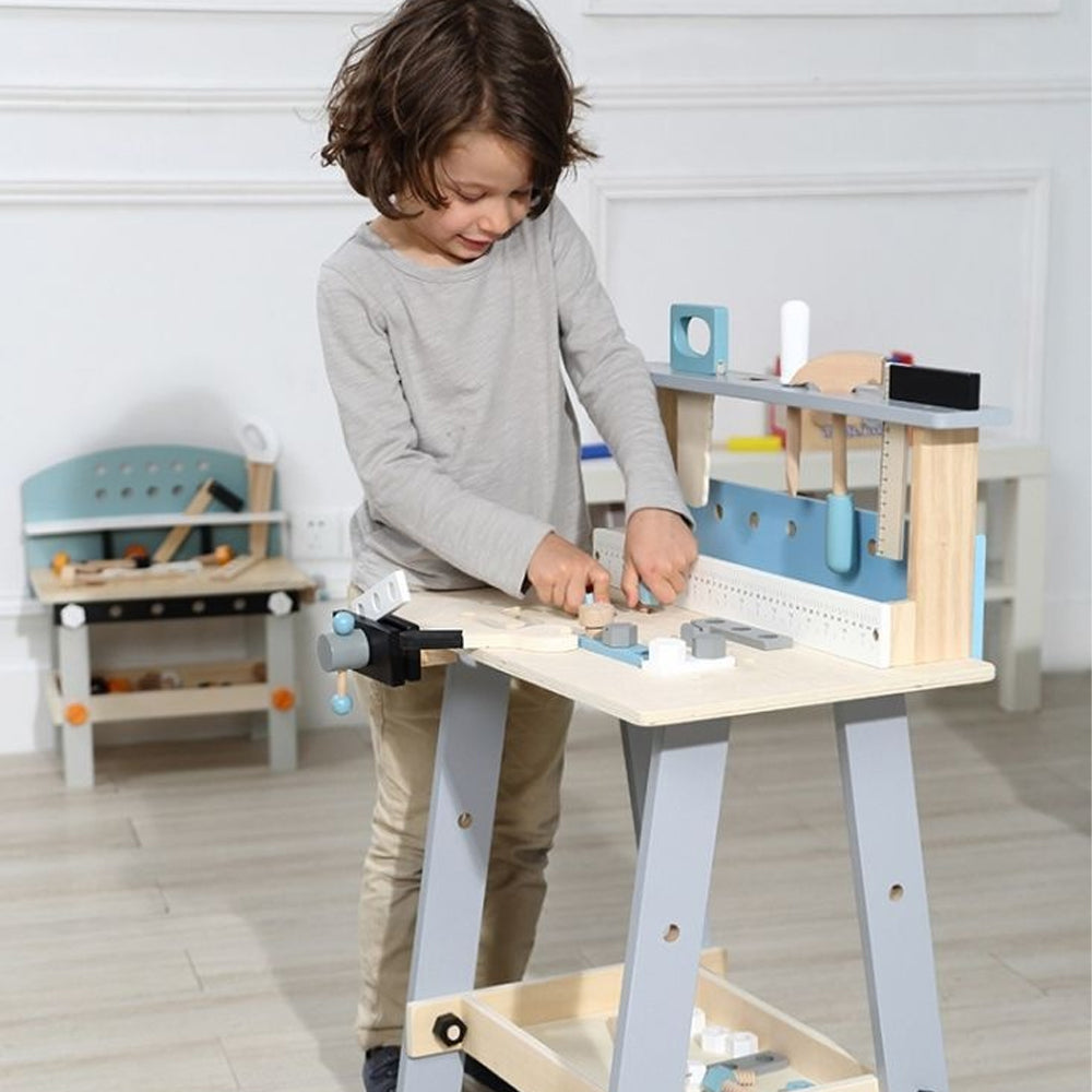 Atelier de lucru din lemn, 32 accesorii, Ecotoys