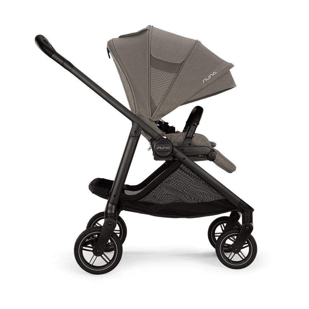 Carucior Nuna cu roti pivotante 360° SWIV Granite