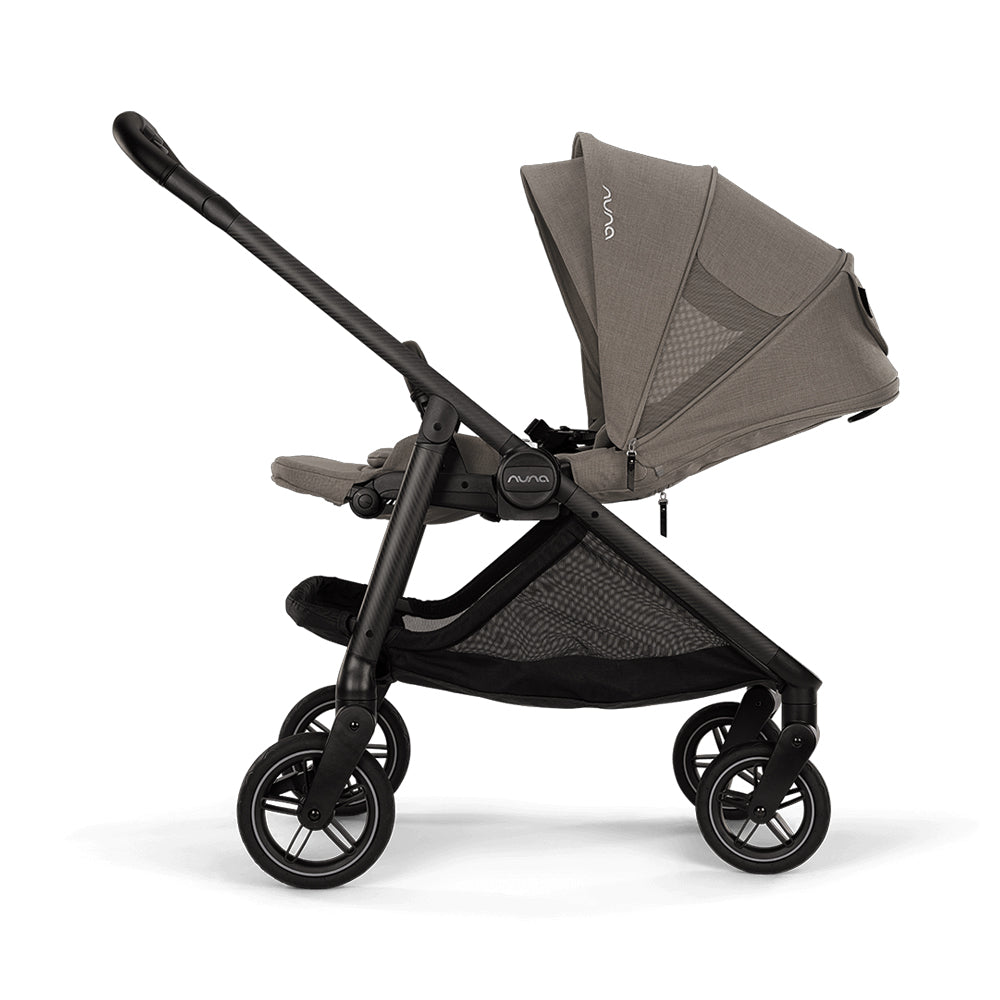 Carucior Nuna cu roti pivotante 360° SWIV Granite