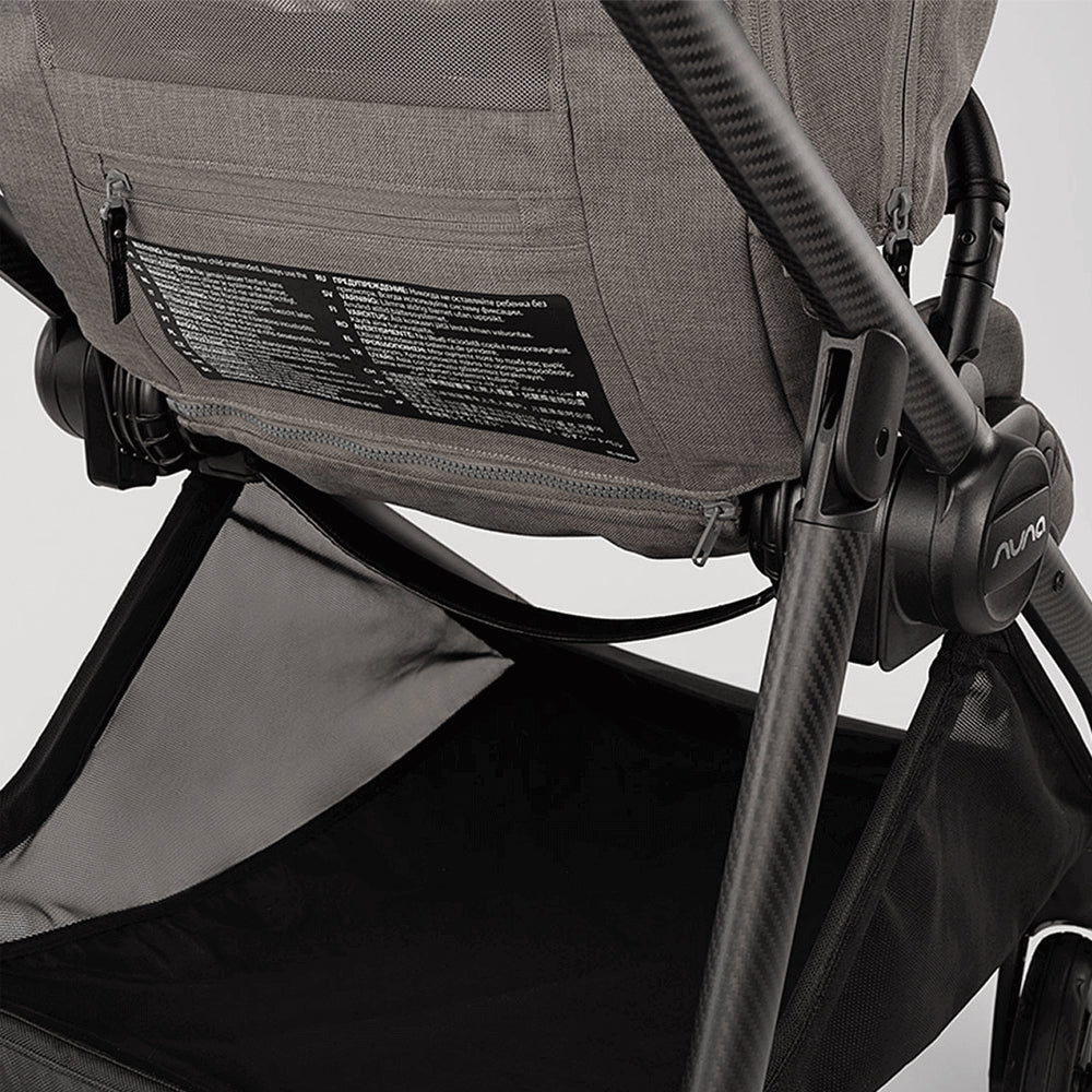 Carucior Nuna cu roti pivotante 360° SWIV Granite