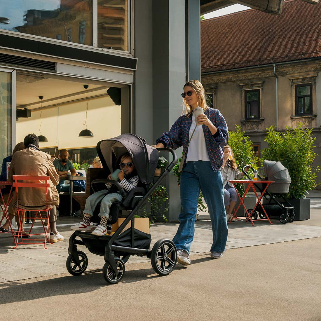 Carucior Nuna x BMW, MIXX next, negru Element