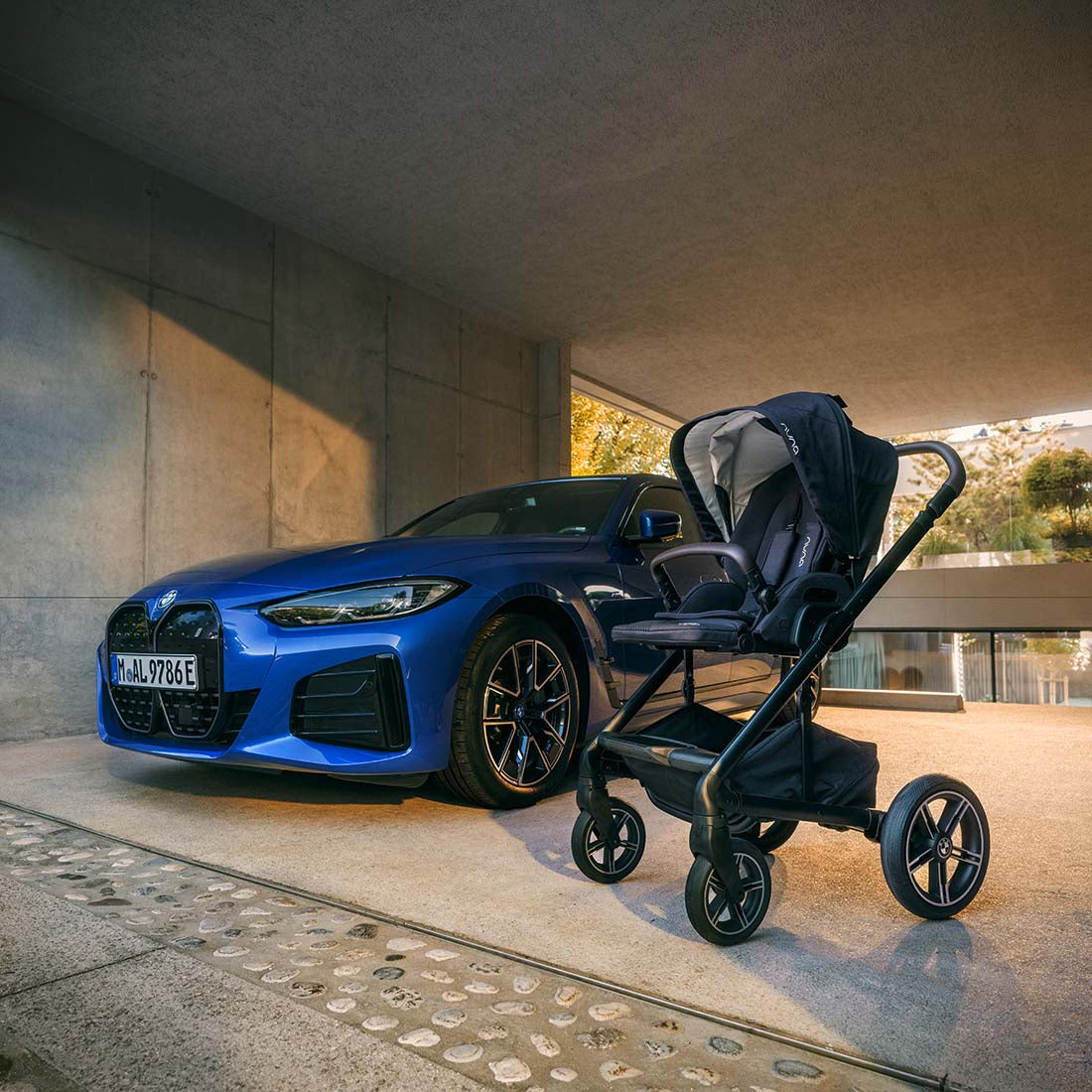 Carucior Nuna x BMW, MIXX next, negru Element