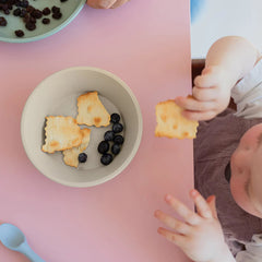 Set pentru hranire si diversificare, farfurie + bol cu capac + 2 lingurite, Bibs Mini Meal, Sage