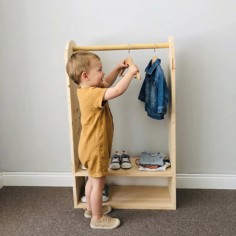 Suport pentru haine Tadalah, montessori