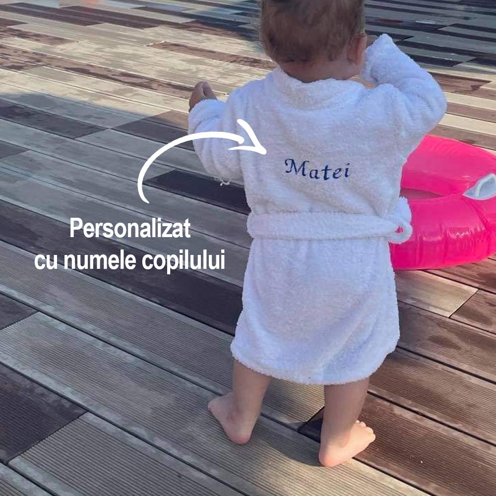 Halat de baie - brodat cu numele copilului