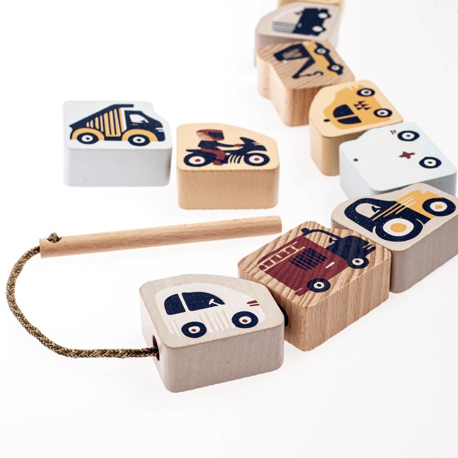 Mașinuțe Zburătoare - Joc de îndemânare din lemn, Cubika - 2947