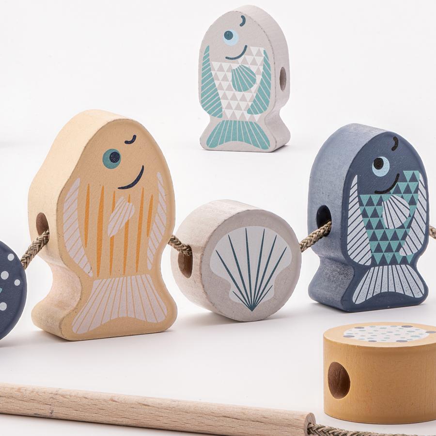 Peștișori Pastel - Joc de îndemânare din lemn, Cubika - 6402